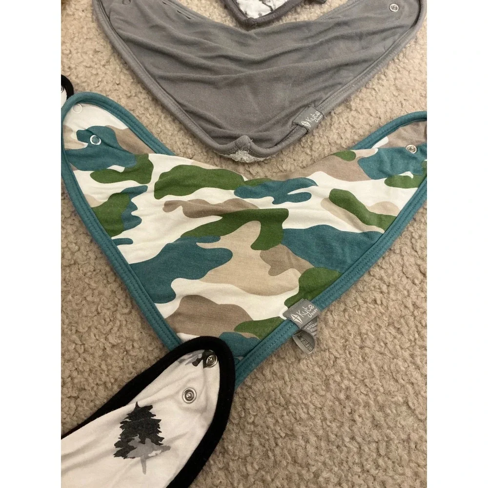 Kyle baby bandana bib lot 7 retired prints black white zen tree Canadian camo